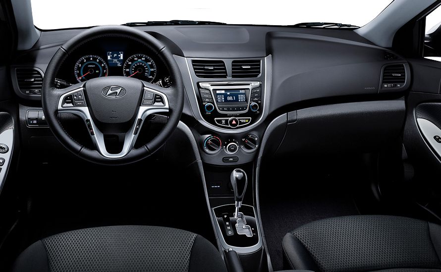Diesel Hyundai Acc Blue Autovermietung Cizgi Rent a Car