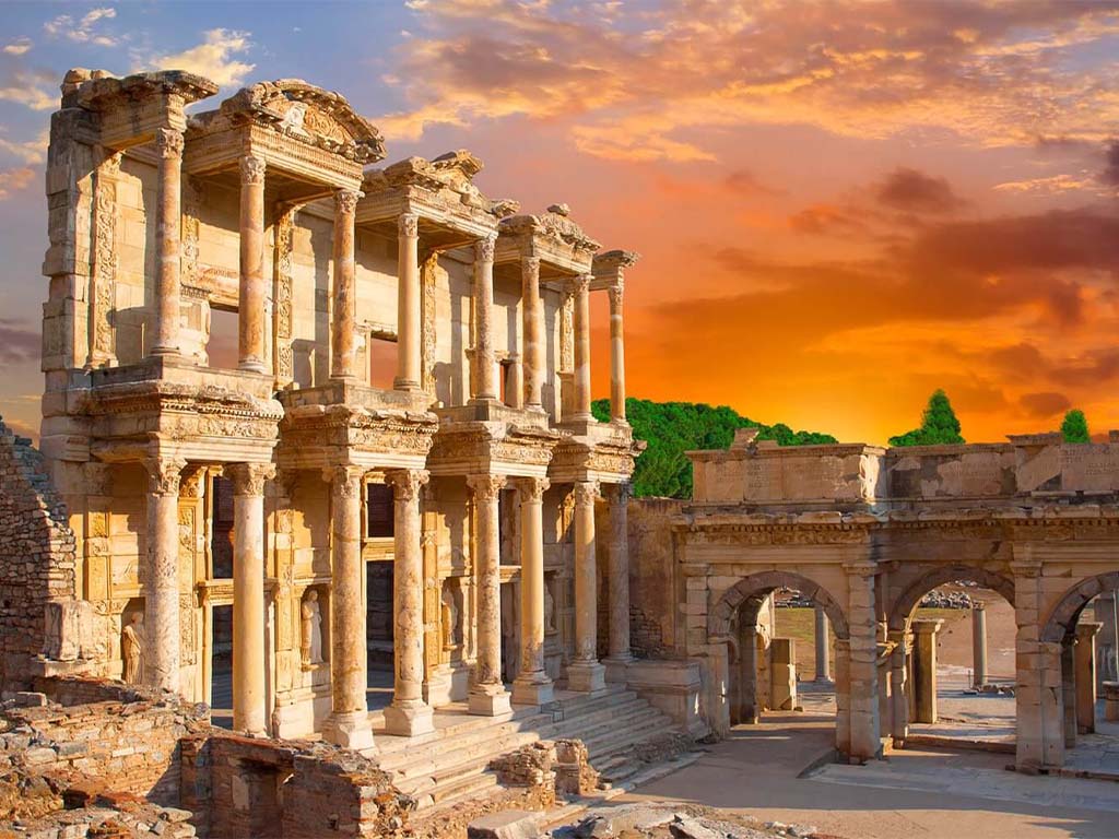 Ege’nin Başkenti İzmir’de Görmeniz Gereken 5 Yer