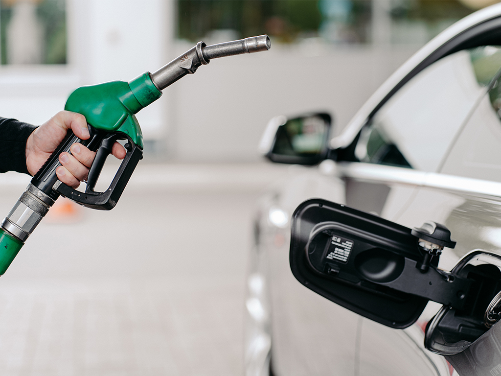 Benzinli Aracın Avantajları Nelerdir?